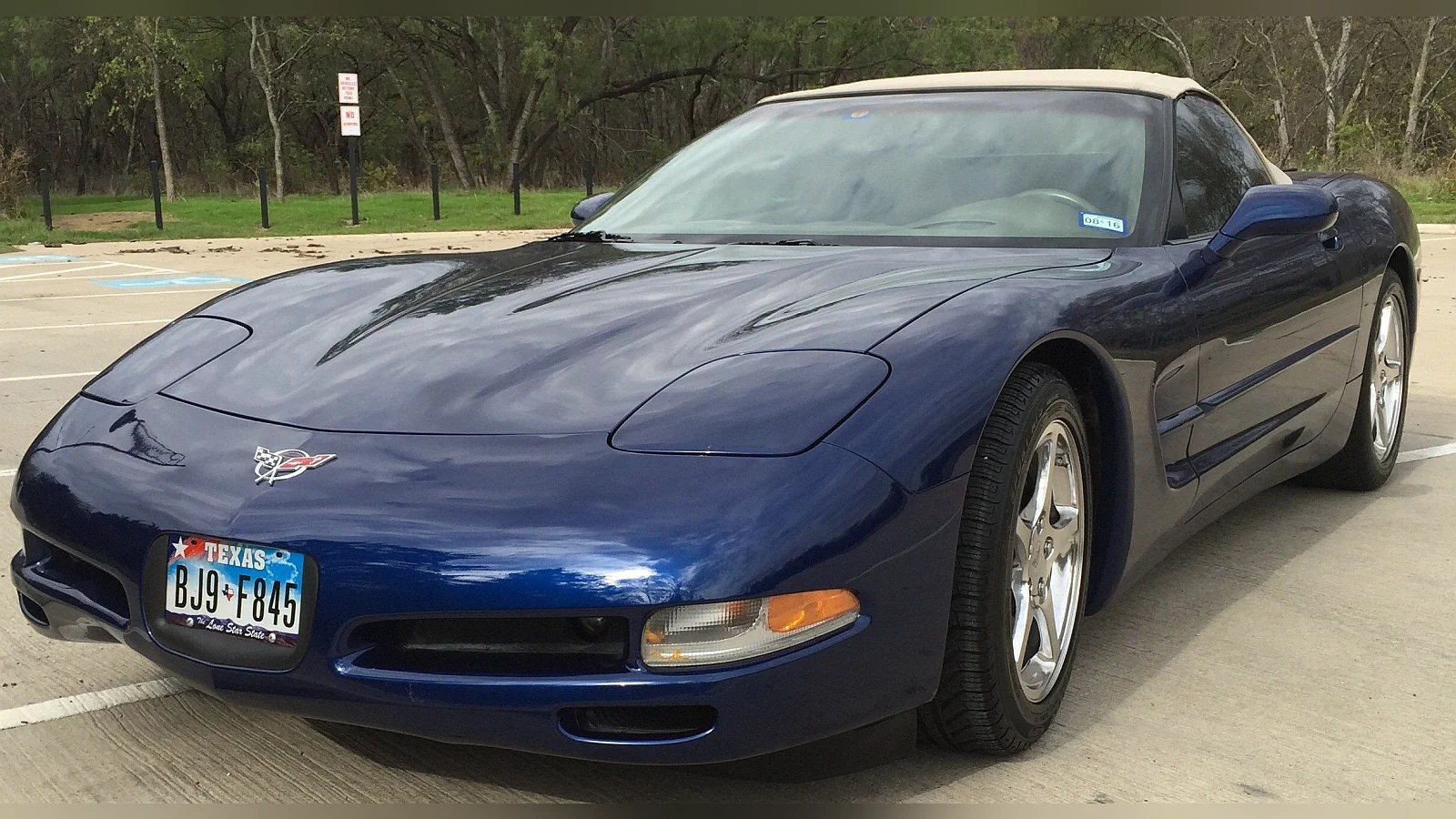 Corvette Generations/C5/C5 2004 Blue.webp